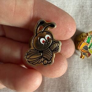 Vintage Rooster Lapel Pin Colorful Chicken Badge Bird Accessory Love Bug Bee Pin